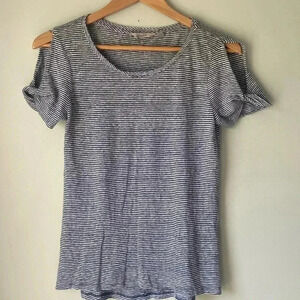 Athleta open shoulder short sleeve top size XS